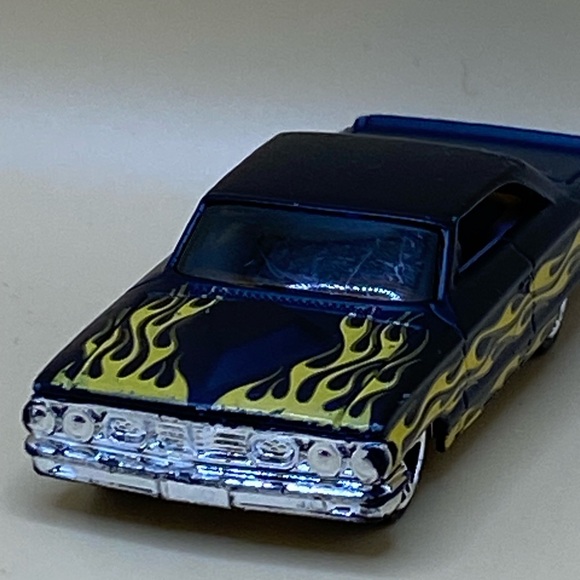 Hot Wheels 2007 Custom’64 Ford Galaxie Dcast 3” Car FlatBlack Yellow Flames 🔥 - Picture 10 of 16